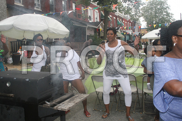 WILTON STREET FAMILY FRIEND 2011 (121)
