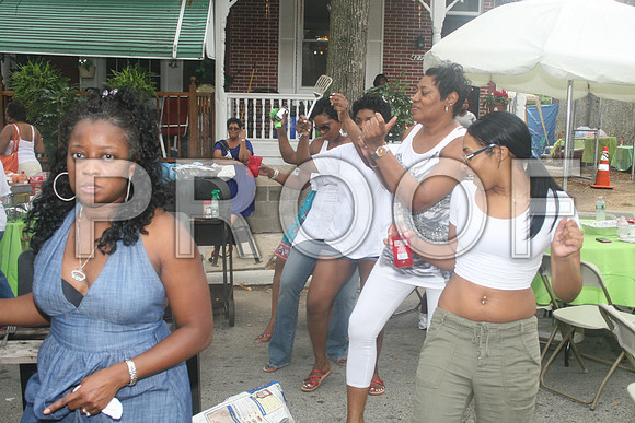 WILTON STREET FAMILY FRIEND 2011 (118)