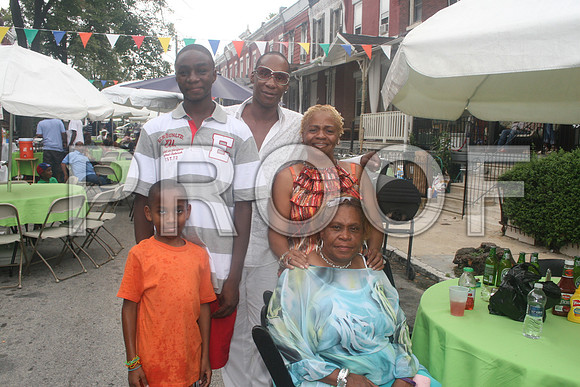 WILTON STREET FAMILY FRIEND 2011 (67)