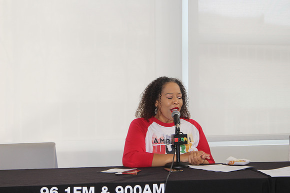 IMG_9577WURD Radio 2017 Empowerment L ELAM 122017