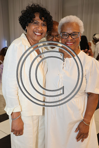 6F2A0106 Delois Corbitt 75th Birthday Party 08102025 0811. ktiplauran