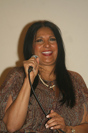 PAM GRIER  FOXY BROWN (74)