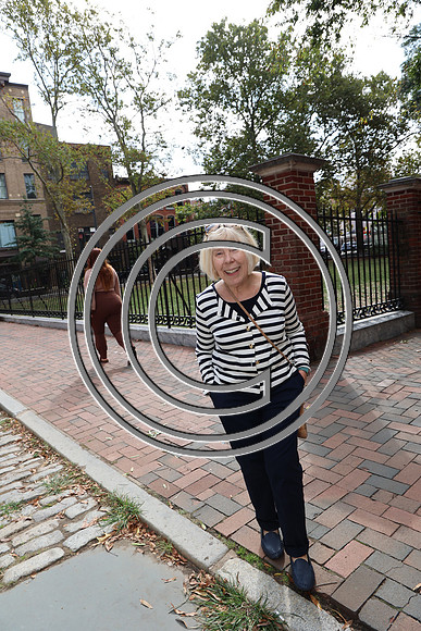 LE3L0608. Oney Judge 6th Market Street Philadelphia Oct 3, 2024 Laura Elam