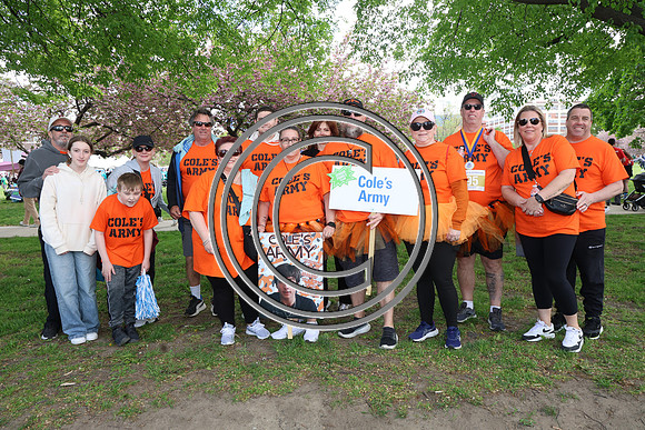 ROSS2393 DONOR DASH PHILA 04272025 KTIPLAURA