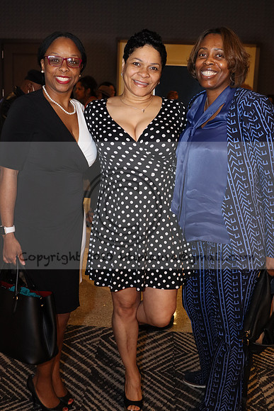 6th Annual WDAS Women of Excellence  April 9, 2022  KTIP Laura IMG_5500
