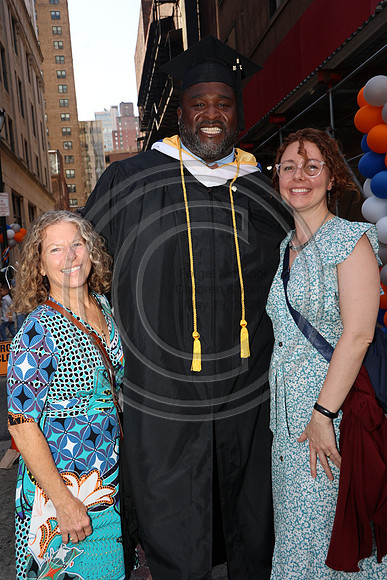 LEET6967.   Peirce College Class 2024  0607  Laura Elam mylifeourlifestory@gmail.com
