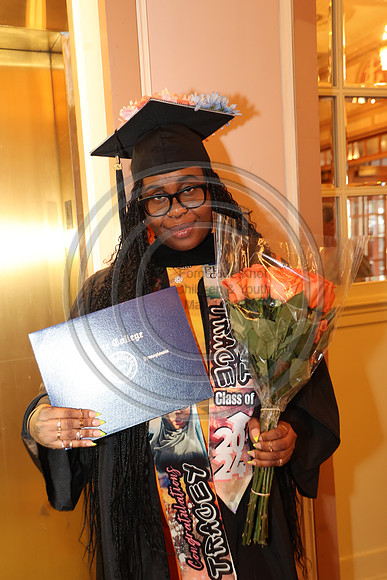LEET6885.   Peirce College Class 2024  0607  Laura Elam mylifeourlifestory@gmail.com