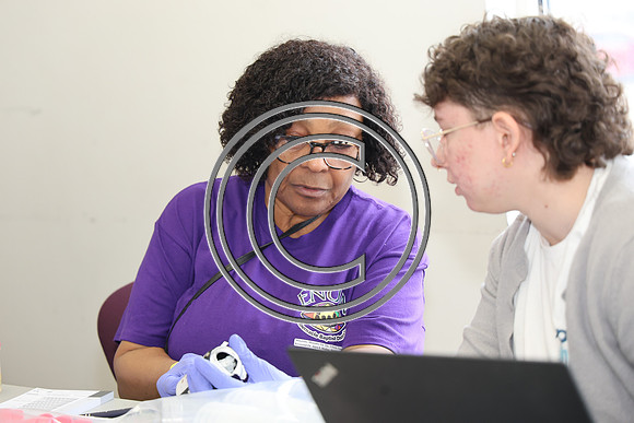 FUN90056 FUNTIMES 032925 WOMEN KNOW YOUR NUMBERS HEALTH & WELLNESS KTIPLAURA