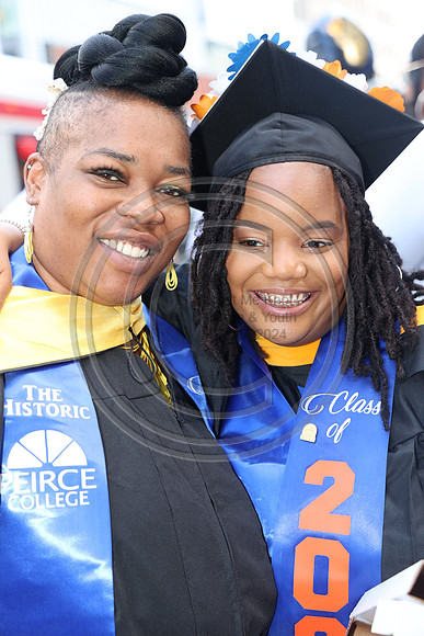 LEET6919.   Peirce College Class 2024  0607  Laura Elam mylifeourlifestory@gmail.com
