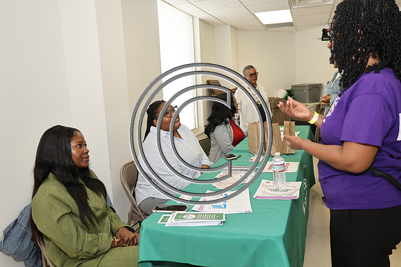 FUN90028 FUNTIMES 032925 WOMEN KNOW YOUR NUMBERS HEALTH & WELLNESS KTIPLAURA