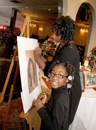 DeLois E. Corbitt  12072013 (325)