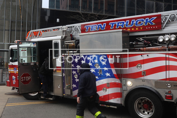 EG256758 2025 NEW YORK KTIPLAURA