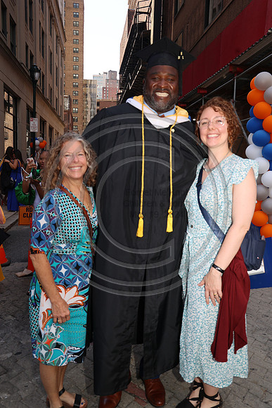 LEET6963.   Peirce College Class 2024  0607  Laura Elam mylifeourlifestory@gmail.com