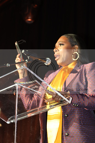 6th Annual WDAS Women of Excellence  April 9, 2022  KTIP Laura IMG_5312