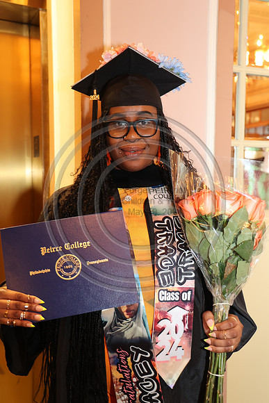 LEET6882.   Peirce College Class 2024  0607  Laura Elam mylifeourlifestory@gmail.com