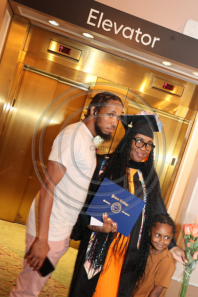 LEET6879.   Peirce College Class 2024  0607  Laura Elam mylifeourlifestory@gmail.com
