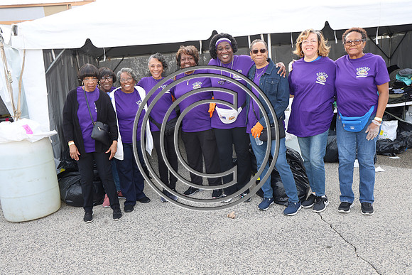 FUN90007 FUNTIMES 032925 WOMEN KNOW YOUR NUMBERS HEALTH & WELLNESS KTIPLAURA