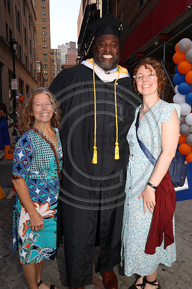 LEET6964.   Peirce College Class 2024  0607  Laura Elam mylifeourlifestory@gmail.com