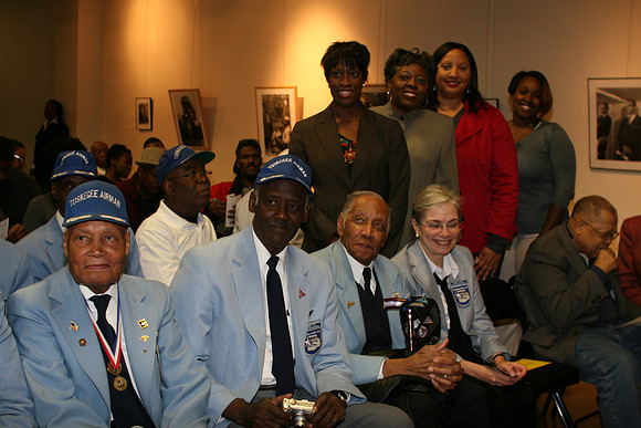 Tuskegee Airmen in Philadelphia 11.04.11. LAURAELAM (33)