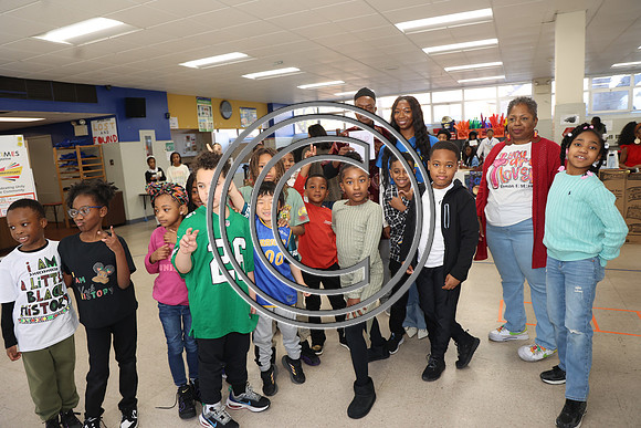3I7A5953 Black History Month kids at The City School in Fairmount 02 28 2025 ktiplaura