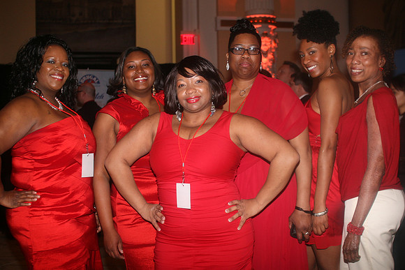 The Red Ball 2012  Lauraelam (76)