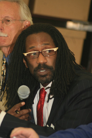 Panel Discussion So Called Controversy At The Presidents HouseSlavery Memorial 06.21 (41)