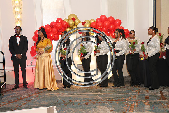ROSS0044 Teenshop 40th Anniversary Gala B 2025 KTIPLAURA