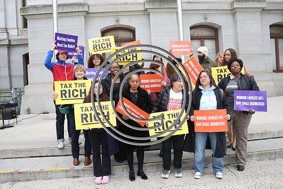 FUN51082 Dr. Nikia Owens Campaign For Working Families (CWF) City Hall 2025 0326 KTIPLAURA