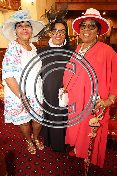 6F2A4405 MOTHER BETHEL CROWNS CELEBRATION 5.11.2025 . KtiplauraPhotos