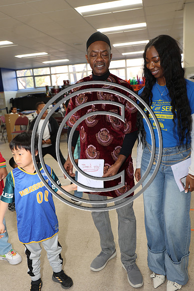 3I7A5937 Black History Month kids at The City School in Fairmount 02 28 2025 ktiplaura