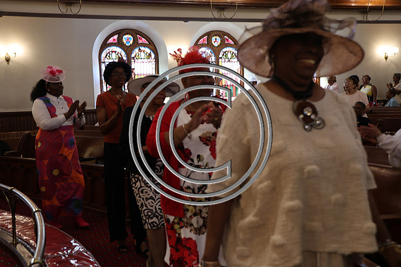 6F2A4274 MOTHER BETHEL CROWNS CELEBRATION 5.11.2025 . KtiplauraPhotos