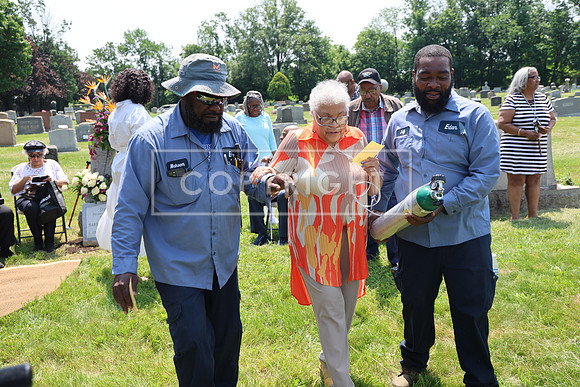 ROSS0232 EDEN CEMETERY 06042025 HEADSTONE UNVEILING CEREMONY Stephen Smith 1795 - 1873 KTIPLAURA