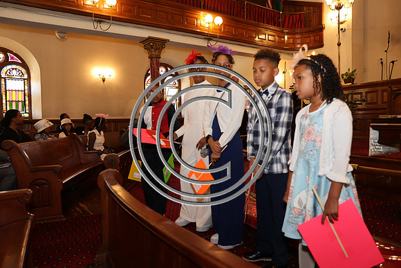 6F2A4147 MOTHER BETHEL CROWNS CELEBRATION 5.11.2025 . KtiplauraPhotos