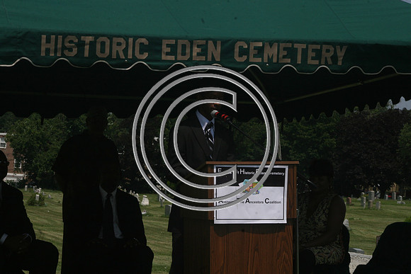 IMG_0748 EDEN CEMETERY 2009 LAURA ELAM KTIPLAURA