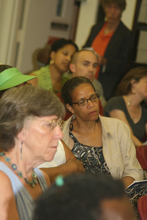 Panel Discussion So Called Controversy At The Presidents HouseSlavery Memorial 06.21 (67)