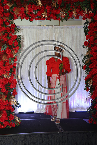 ROSS0167 Teenshop 40th Anniversary Gala B 2025 KTIPLAURA