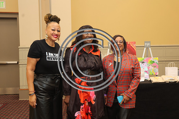 LE3L2806 FUN TIMES MAG. DEC 14 2024 CYWC DR. OWENS KTIPLAURA