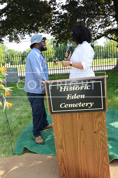 ROSS0007 EDEN CEMETERY 06042025 HEADSTONE UNVEILING CEREMONY Stephen Smith 1795 - 1873 KTIPLAURA