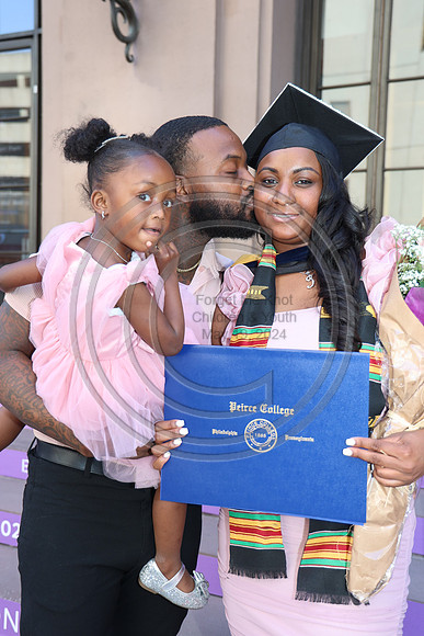 LEET7009.   Peirce College Class 2024  0607  Laura Elam mylifeourlifestory@gmail.com