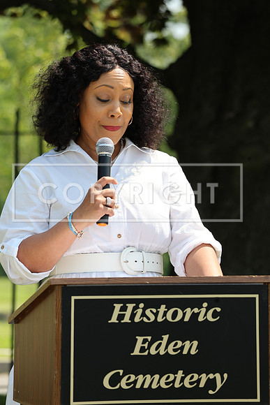 ROSS0082 EDEN CEMETERY 06042025 HEADSTONE UNVEILING CEREMONY Stephen Smith 1795 - 1873 KTIPLAURA