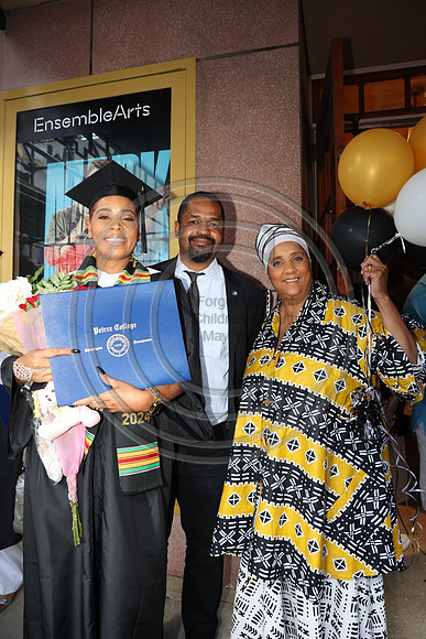 LEET6915.   Peirce College Class 2024  0607  Laura Elam mylifeourlifestory@gmail.com