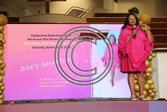 6F2A0290 SHE SHINES Womens Conference 09 NOV 2024 KTIPLAURA