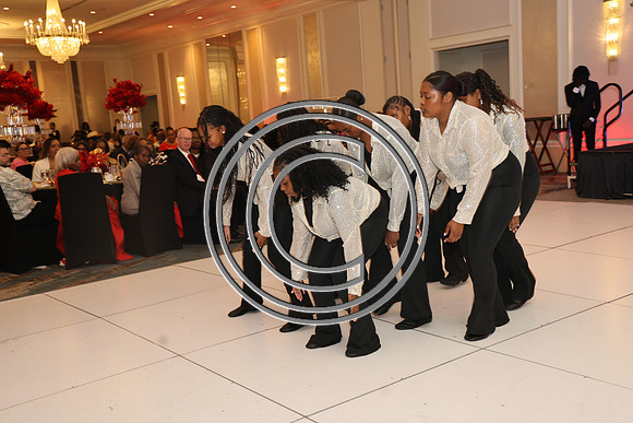 ROSS0094 Teenshop 40th Anniversary Gala B 2025 KTIPLAURA