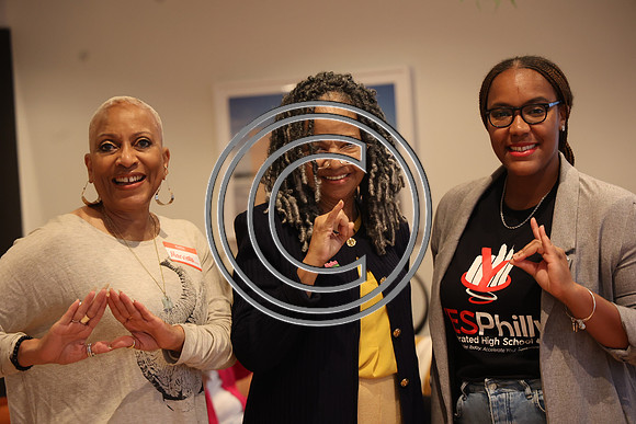 KTIN0044. Uplift Her presents Sips and Sisterhood 09272024 LAURA ELAM