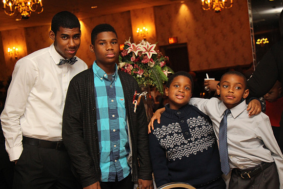 DeLois E. Corbitt  12072013 (421)