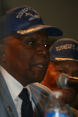 Tuskegee Airmen in Philadelphia 11.04.11. LAURAELAM (103)