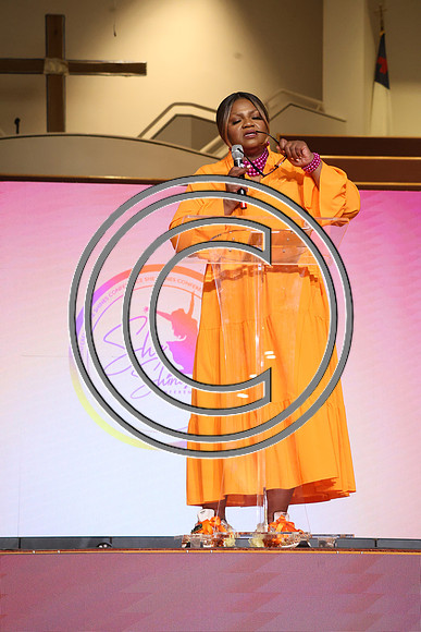 6F2A0392 SHE SHINES Womens Conference 09 NOV 2024 KTIPLAURA