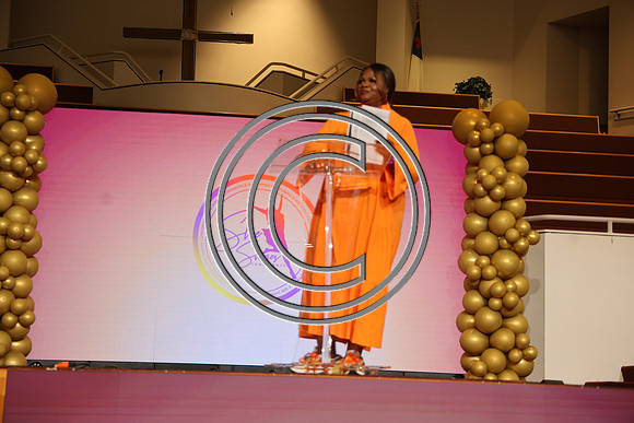 6F2A0357 SHE SHINES Womens Conference 09 NOV 2024 KTIPLAURA