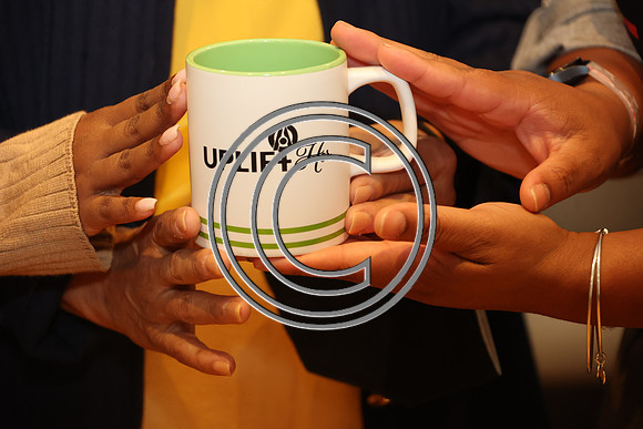 KTIN0014. Uplift Her presents Sips and Sisterhood 09272024 LAURA ELAM