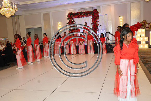 ROSS0177 Teenshop 40th Anniversary Gala B 2025 KTIPLAURA